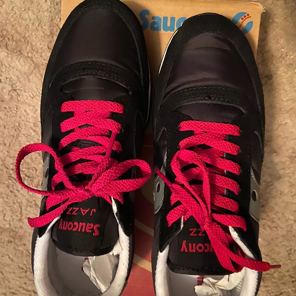 For the run of Saucony!!!! Jazz LowPro